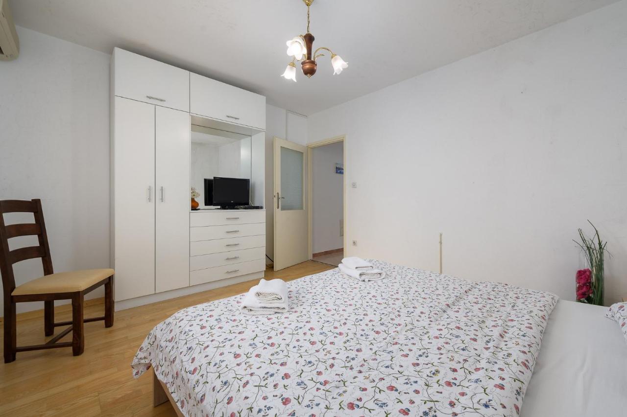 Apartman Inteuro Пореч Екстериор снимка
