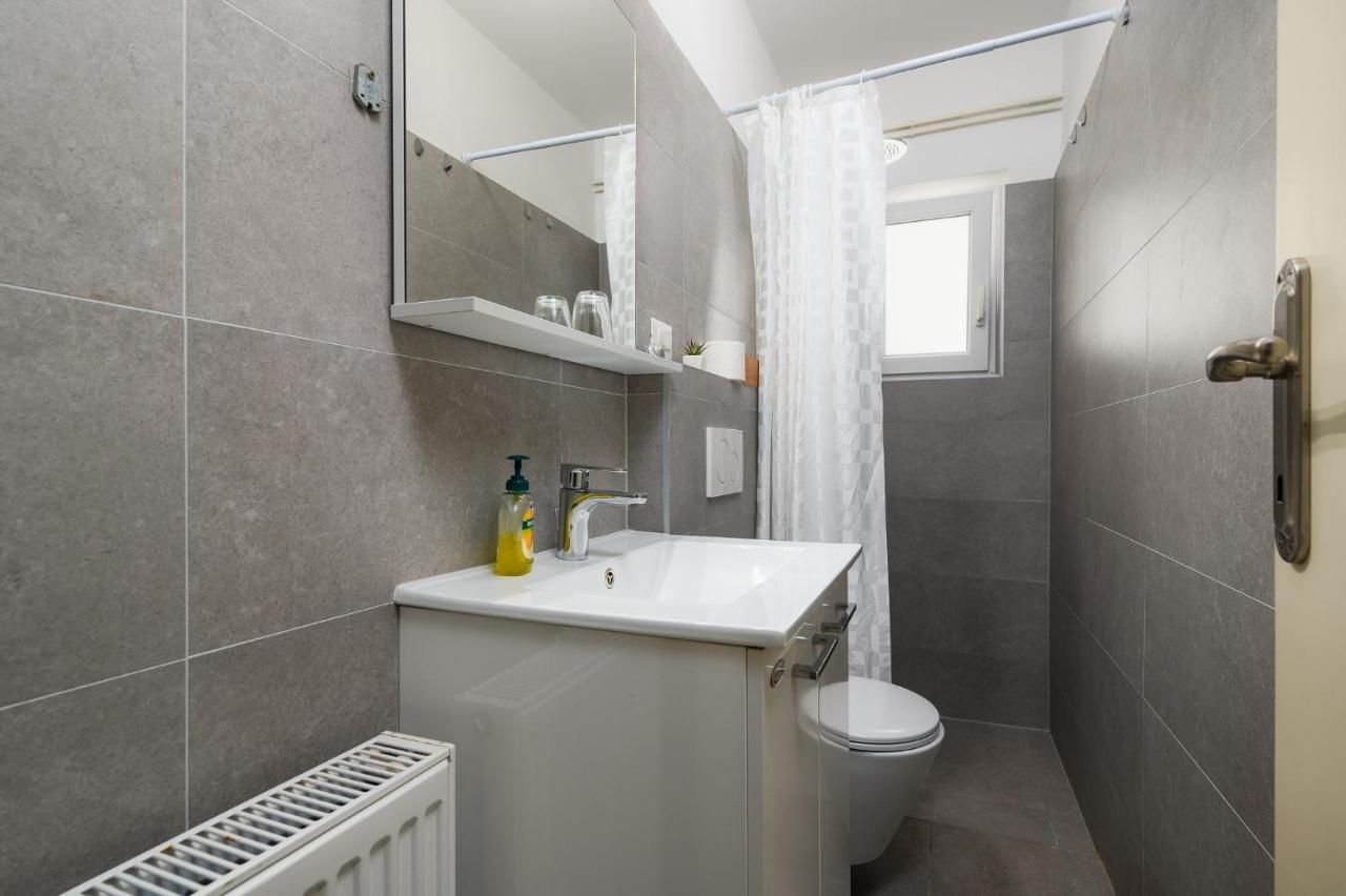 Apartman Inteuro Пореч Екстериор снимка